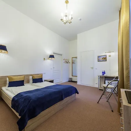 Aquamarine Hotell 2*