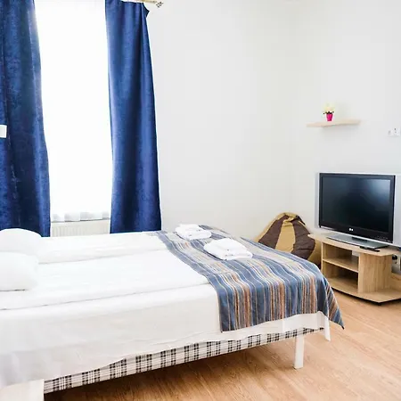 Aquamarine Hotel 2*